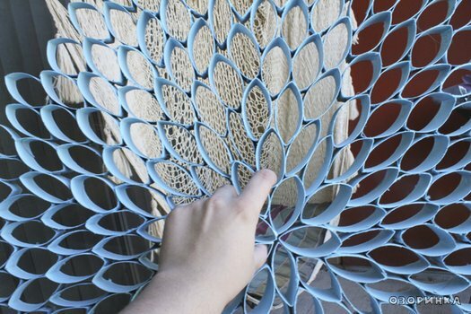 декор из туалетных валиков