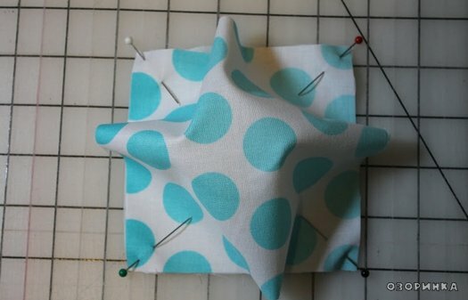 следующий шаг изготовления лоскутного одеяла